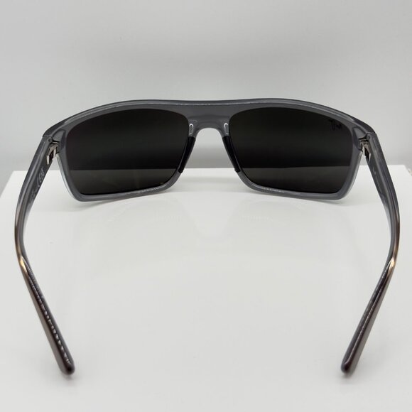 Maui Jim Byron Bay MJ 746-03F Black Blue Marlin Sunglasses Polarized Lenses - Picture 6 of 9